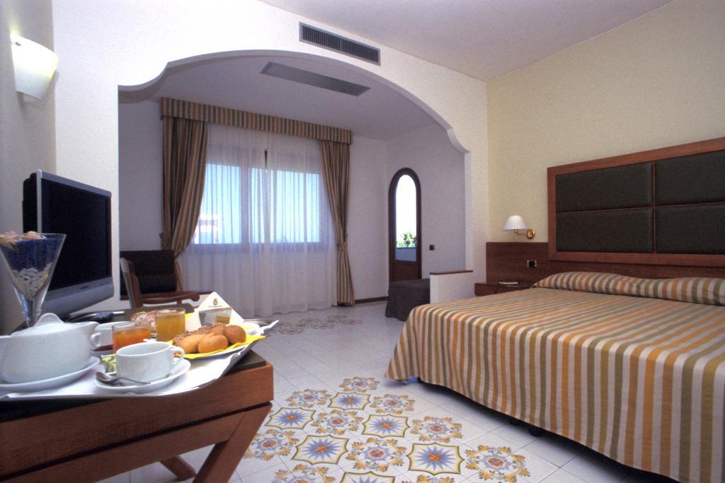 Grand Hotel Don Juan Giulianova Esterno foto