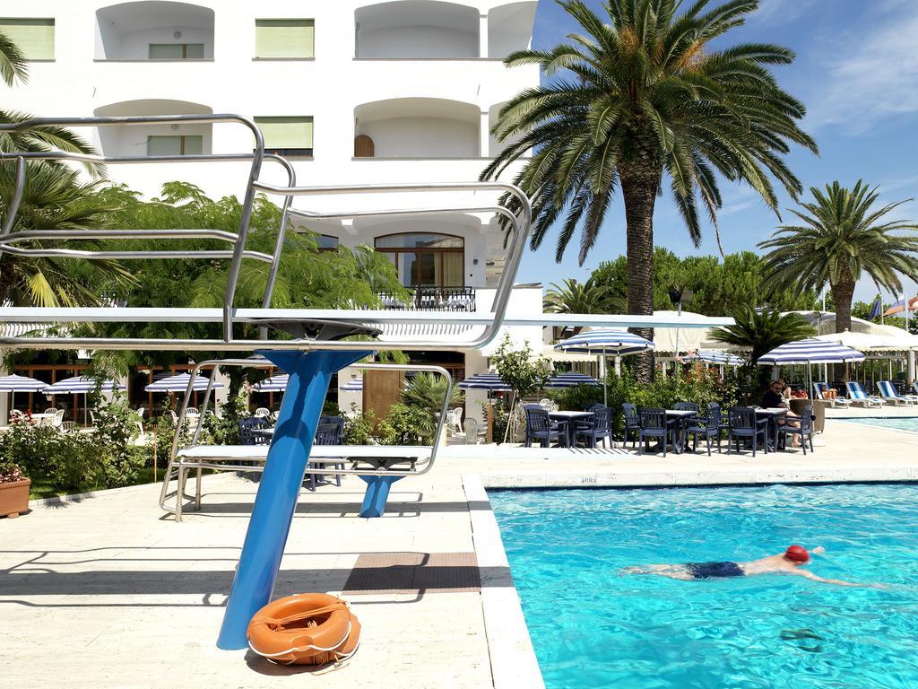 Grand Hotel Don Juan Giulianova Esterno foto