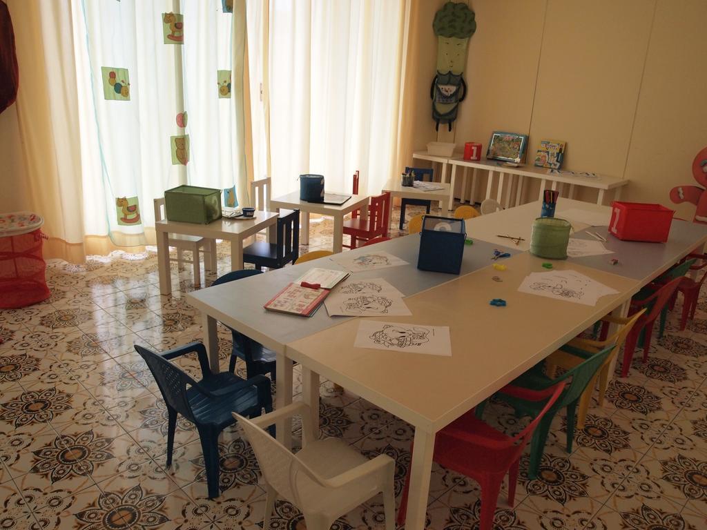 Grand Hotel Don Juan Giulianova Esterno foto